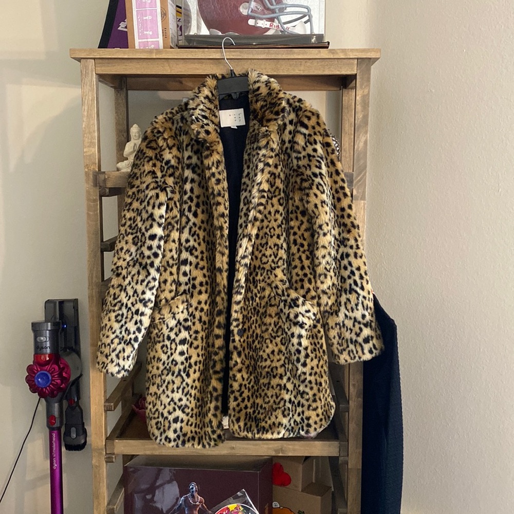 Leopard Faux Fur Coat sz XS